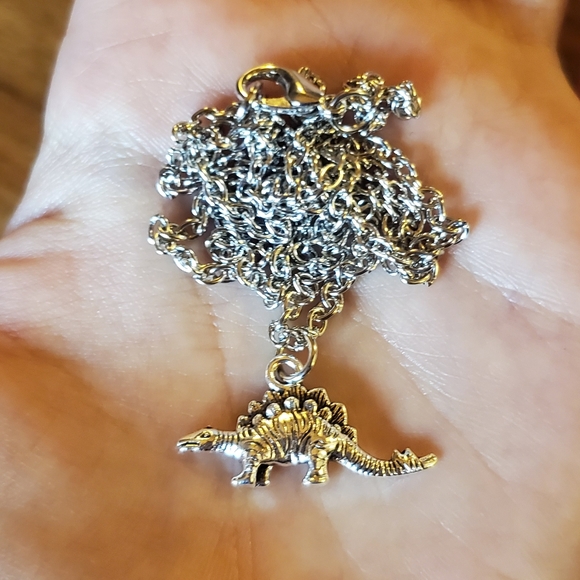 New Dainty Silver Stegosaurus Dinosaur Necklace - Picture 9 of 10
